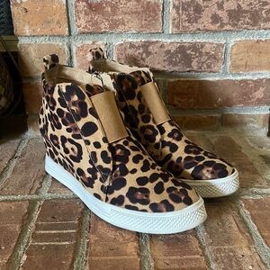 Jolimall Leopard Print Wedge Booties